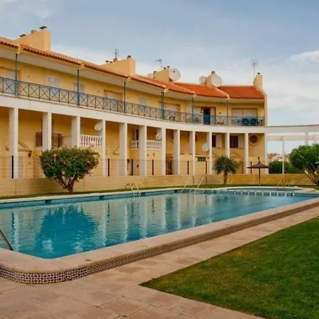 Bonito Apartamento En Con Vistas Al Mar Torrevieja